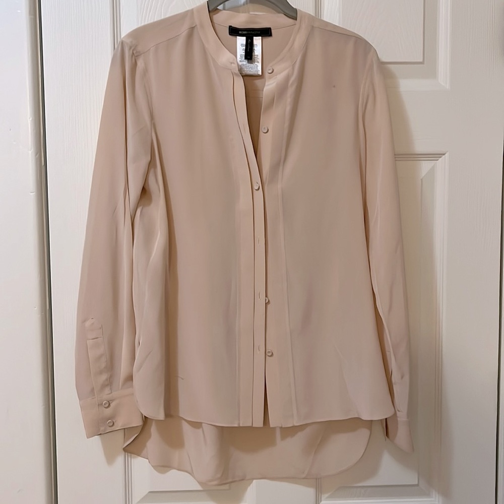 BCBG Max Azaria blush pink button up shirt size XS